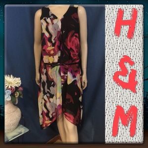 H&M Airy Dress 4 Small Geometric Spring